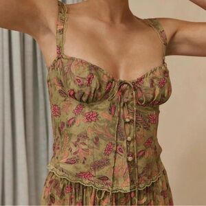 VRG GRL Tulum Nights Cami Earthrise
Top Paisley Lace Button Front Size 8